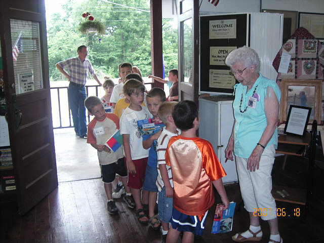 Tour Guide Helen Schulte