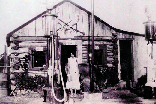  1939 Photo of Log Store on Corner of Hwy 17 and Hwy 52 