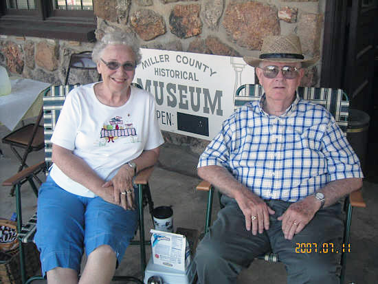18 John and Lorraine Dowler