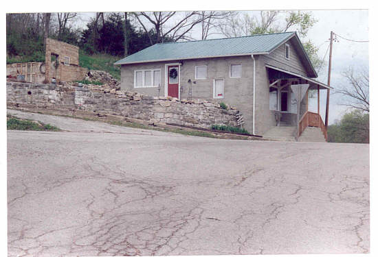  11  Current photo of old post office under the hill 