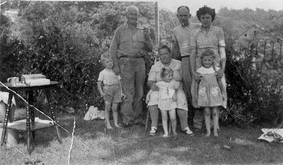  20 George D., George W., Roma, Jane, Lon, Pauline, Betty Stanton 