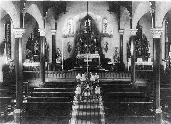  18 St. Lawrence Church inside 