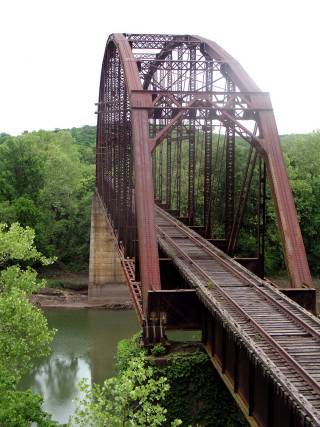 14 Rock Island Bridge at Hoecker Bend West Portal - 2006