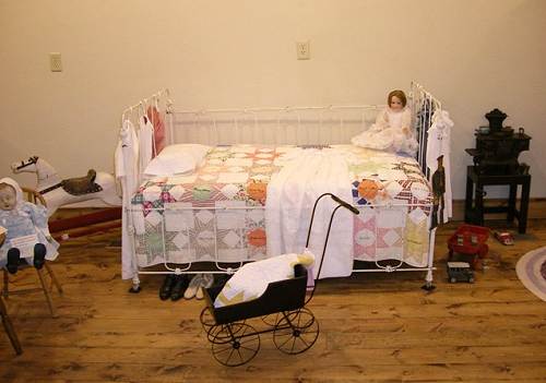 26 Child's Bed