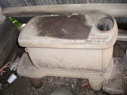 06 Old Box Stove - Harley Johnson