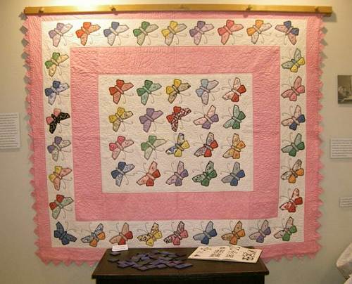 47 Lena Bear Wedding Quilt