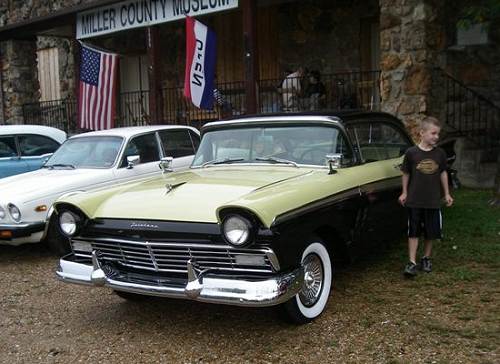 29 1957 Ford Coupe