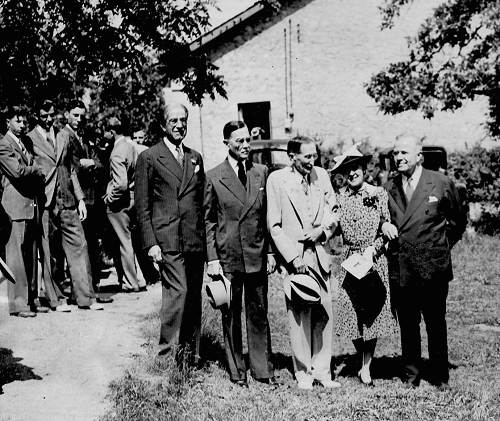 19a_IberiaAcademySemiCentennial-WilliamDanforth(left)-ProfSmith(middle)