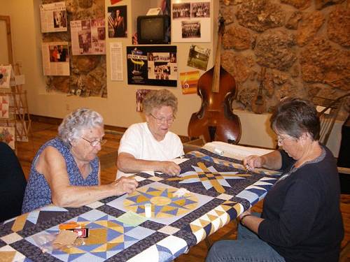 39 Elva Steen, Dorothy Edwards and Martha Suttie