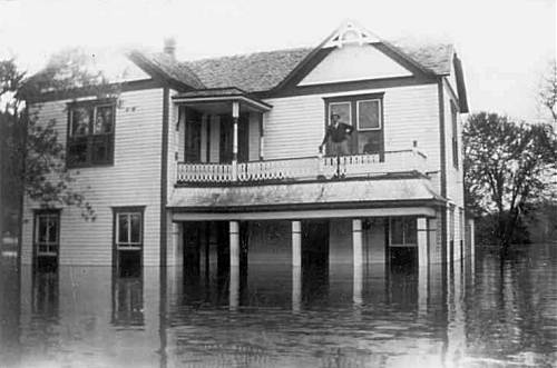 56c Goosebottom Home in Flood