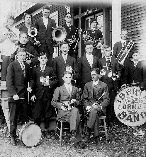 05 Iberia Cornet Band - 1915 - Leslie Garner Seated Left, Director Hugh Garner
