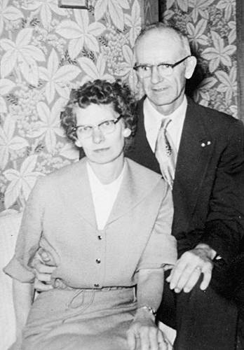 13 Clem and Martha Bax Berendzen