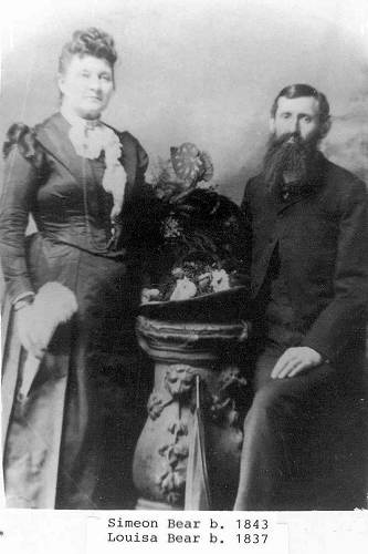 25 Simeon and Louisa Bear