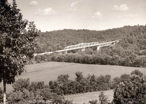 15 New Bridge at Tuscumbia - 1933 taken from Goodrich Hill