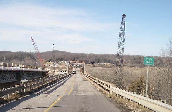 19 Tuscumbia Osage River Bridge from South - Jan. 2010