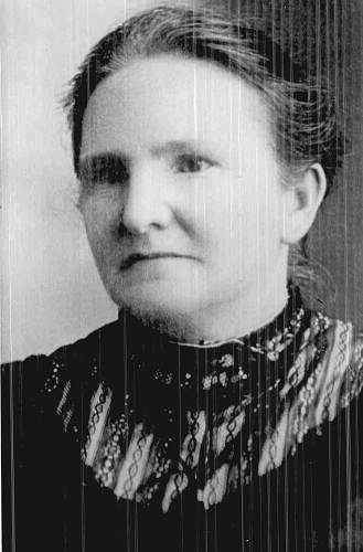 50 Sarah Sallie Riggins - Mother of Ida Hauenstein Hix