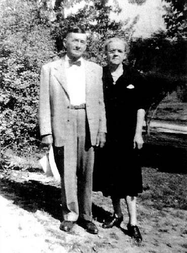 53 Homer Lee and Elizabeth Hauenstein Wright