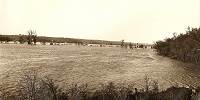 24 1922 Flood from South bank of River - Suspension Bridge in Background