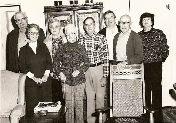 05 L-R: Raymond Johnston, Evelyn Johnston, Grace Faber, Edna Irwin, Bert Faber, Joe Gass, Dr. Ray Irwin and Lorraine Gass