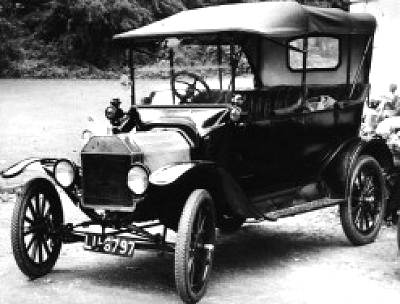 80 Ford Model T - 1915