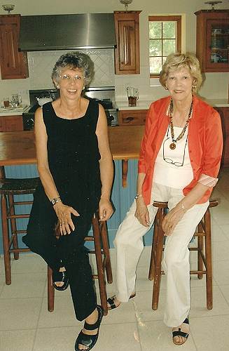 26 Sue Mace Anderson and Lois Mace Webb