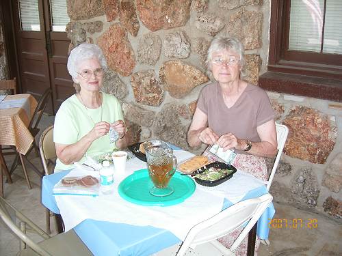 53 Wanda Wright and Sharon Cogdill