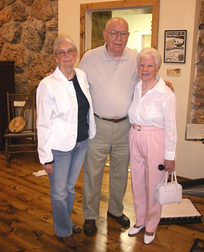 02 Annette Clemens Vaughan, Robert and Rebecca Clemens