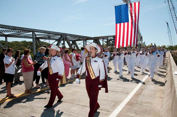 14 Eldon High School Band