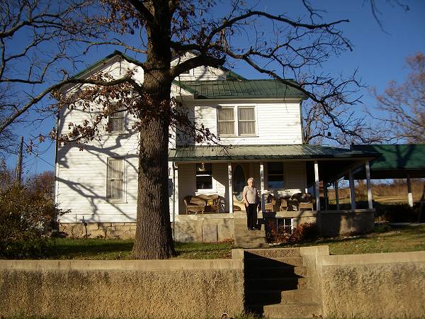 26 Anna Shelton McDonald at original John Shelton Home