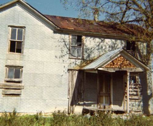 37 Thomas J. Hensley Farmhouse