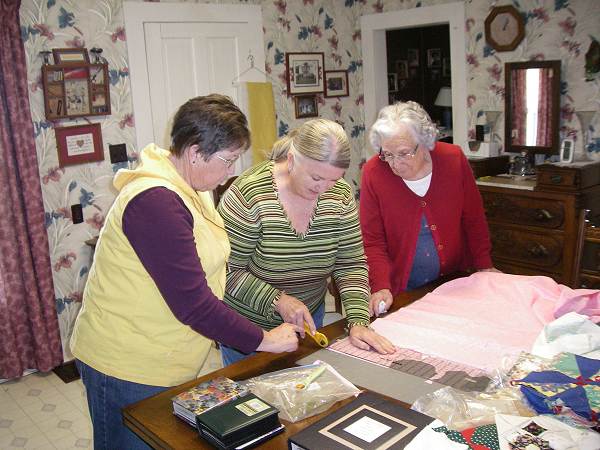 14 Martha Suttee, Paulette Apperson and Elva Steen