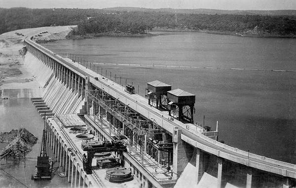 01 Bagnel Dam Nearly Finished