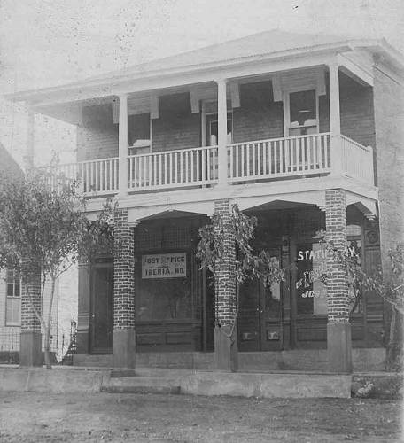 26 Post Office Building remodeled with Porch