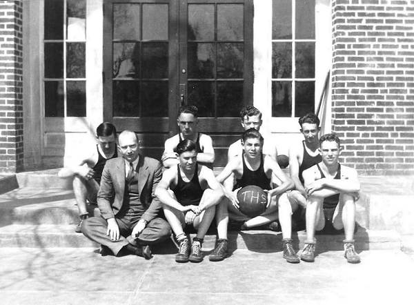 39 THS Basketball Team - 1933