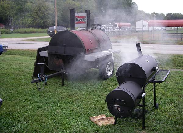 30 Barbecue Smokers