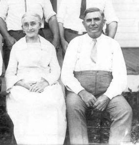 04 Mary Emma Boyce Wright and C.B. Wright, her son