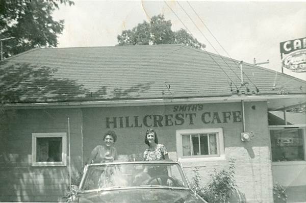 25 Hillcrest Cafe - 1960 - Carolyn Patterson and Linda Thompson