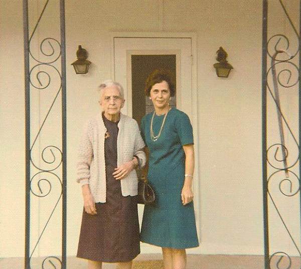 13 Arie Bunker Fogleman and daughter Helen Lawson - 1972