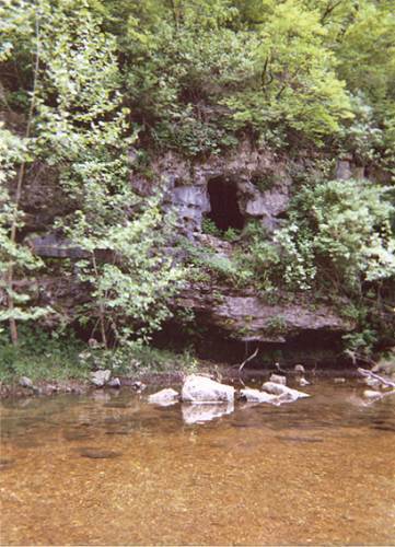 06 Ferguson Cave on Big Tavern Creek