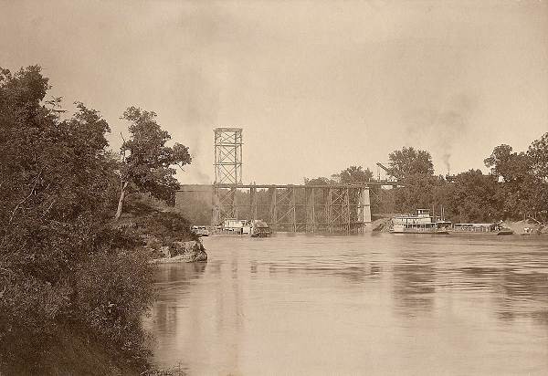 17 Railroad Bridge at Hoecker - J.R. Wells and Peerless