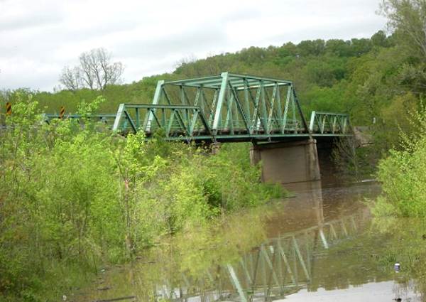 32 Saline Creek Bridge