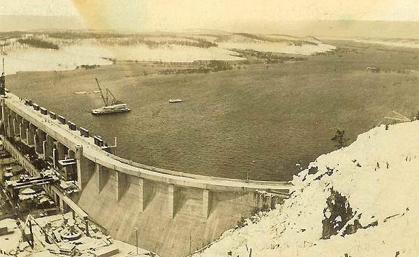 45 Bagnell Dam