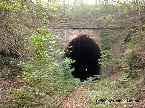 07d Recent Photo of CRI&P Tunnel - West Portal