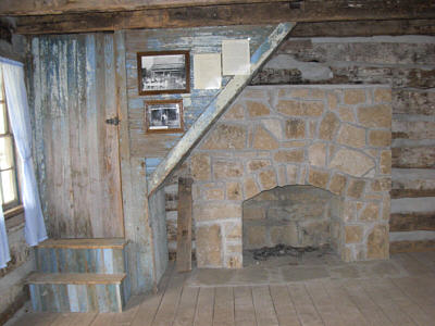  Lupardus Cabin Inside 