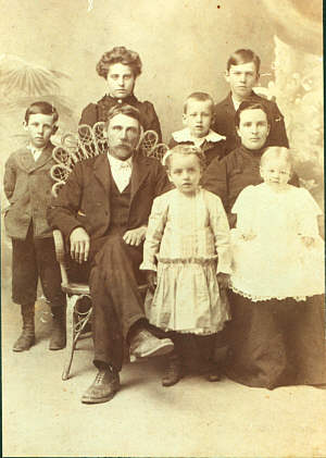  John Henry & Adeline Jones Bilyeu & Family 