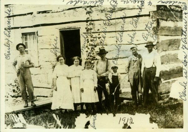  George W. Edwards and Tennessee (Barnhart) Edwards and family 