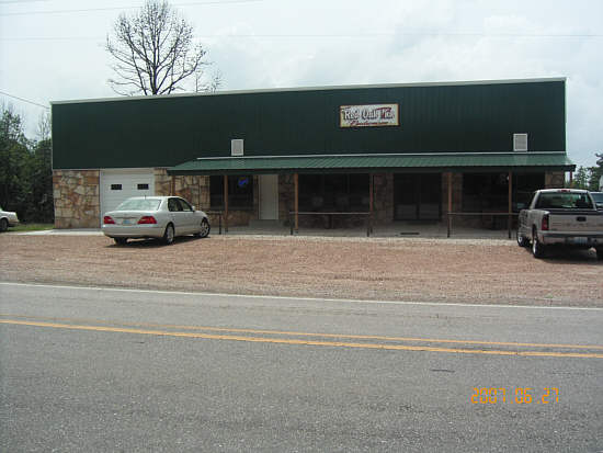 35 Red Oak Inn