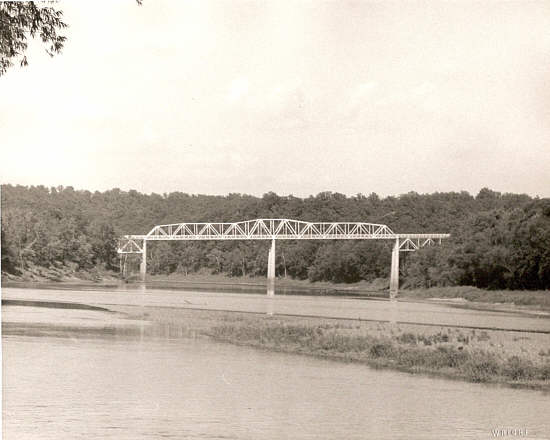 07 bridge from the river