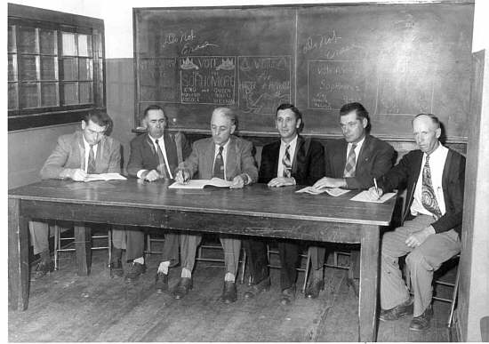  32 Tuscumbia school board Doctor Humphreys, George Barron, Garrett Berry  Frank Martin, Ansel Pryor, Herman Abbett 