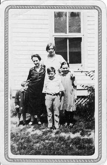 14 Susie,Sadie,Gertha Simpson,David,Marie